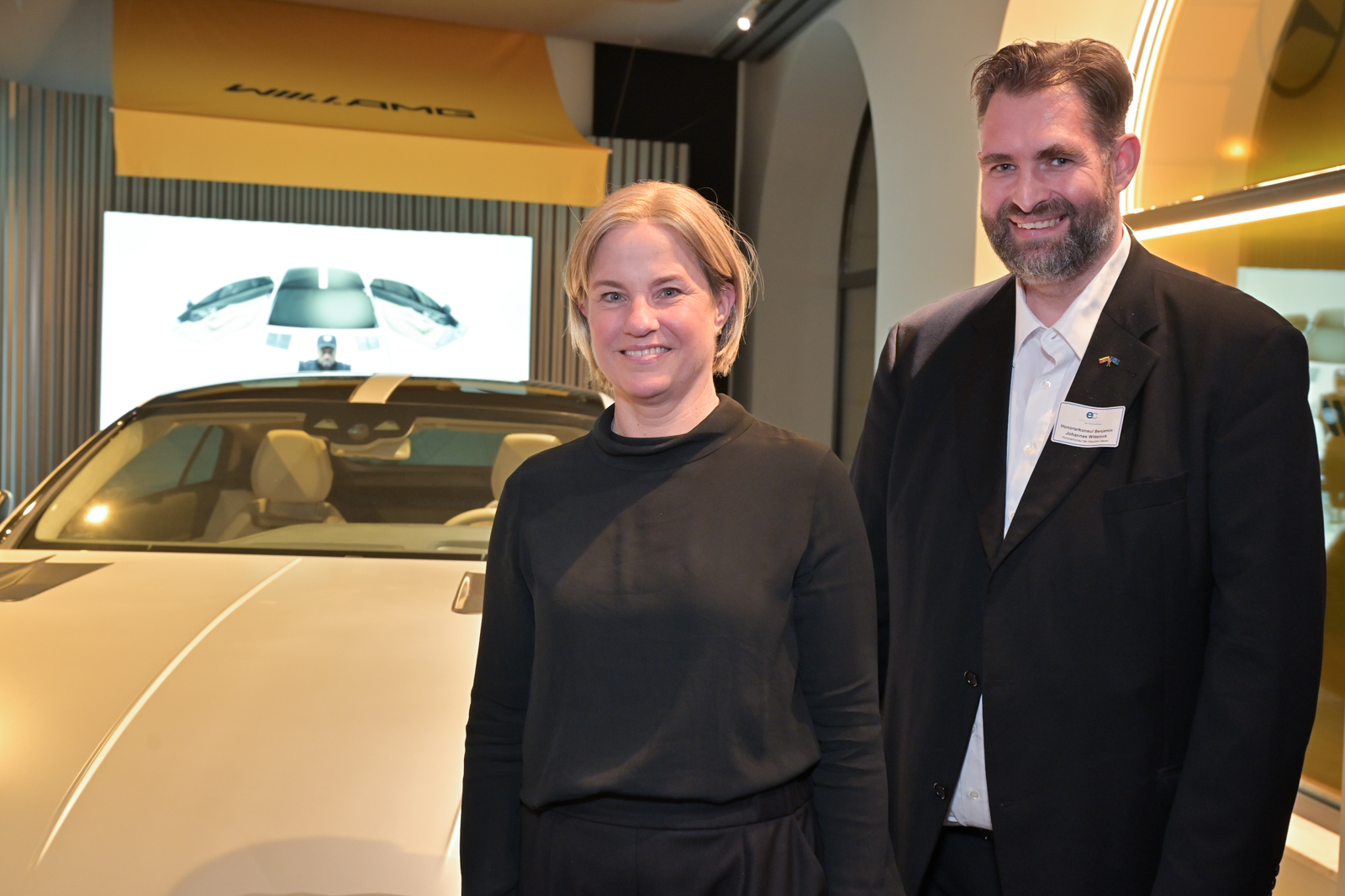 Mercedes Brand Strategy with Britta Seeger - Benjamin Wittstock Mercedes Brand Strategy with Britta Seeger - Benjamin Wittstock